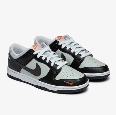 Black/Medium Ash-Light Silver