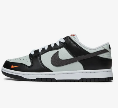 Nike SB Dunk Low