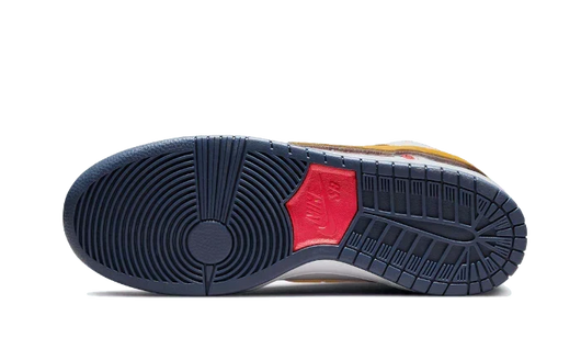 Nike SB Dunk High Shoes