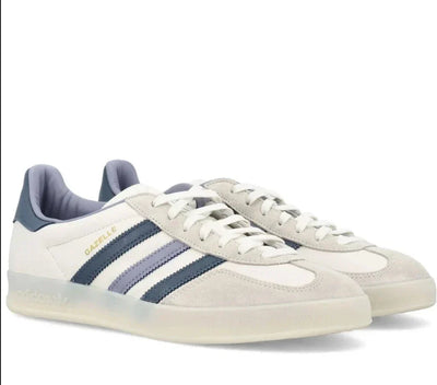 White/Prussian Blue/Lavender Purple